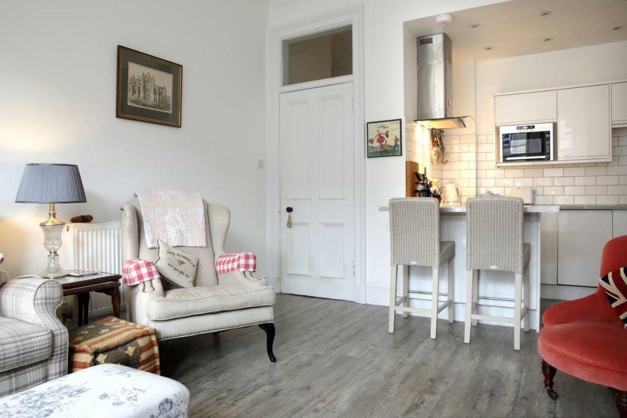 5 Star Beautiful & Vintage, Spacious Apt In Chic Location! 爱丁堡 外观 照片